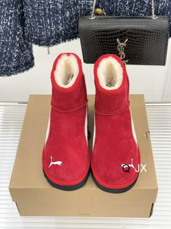 Picture of UGG Shoes _SKUUGGsz35-40JX120219701
